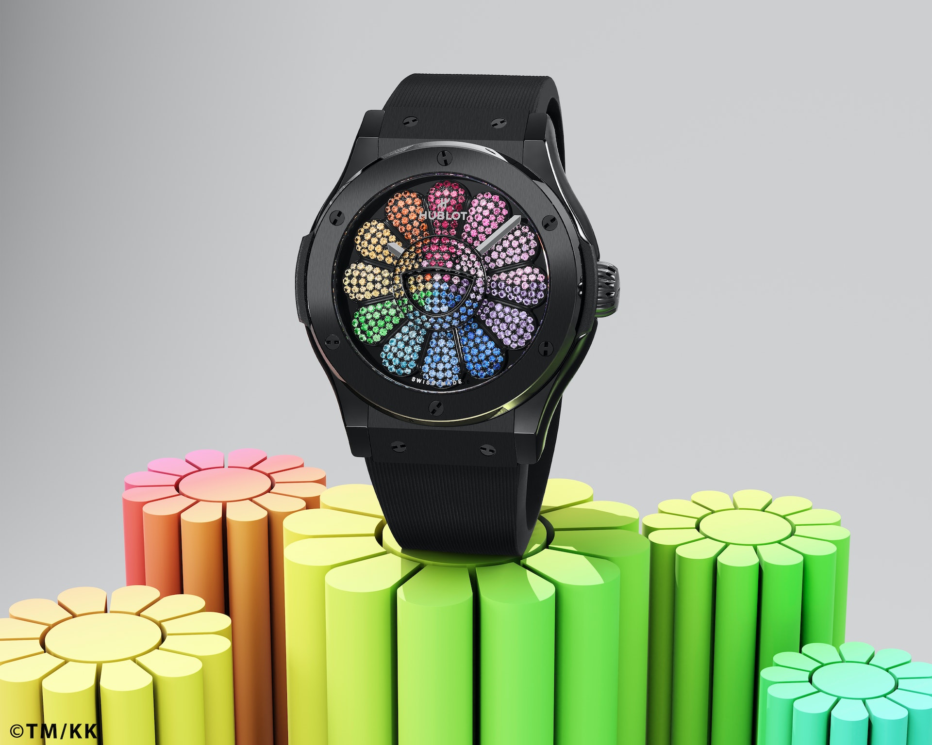 经典融合村上隆黑色陶瓷彩虹腕表(图片来源:Hublot) 经典融合村上隆黑色陶瓷彩虹腕表(图片来源:Hublot)