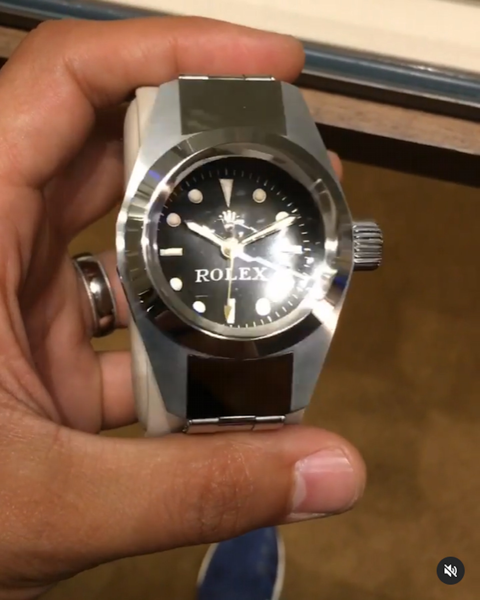1960年生產的 Rolex Deep Sea Special概念錶(IG@jfdorozco) 1960年生產的 Rolex Deep Sea Special概念錶(IG@jfdorozco)