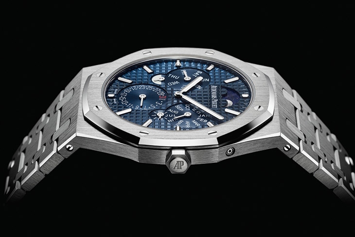 AUDEMARS PIGUET - 研发复杂功能，他们从戴表初心出发：爱彼AP CODE 11.59 系列Universelle RD#4超复杂腕表